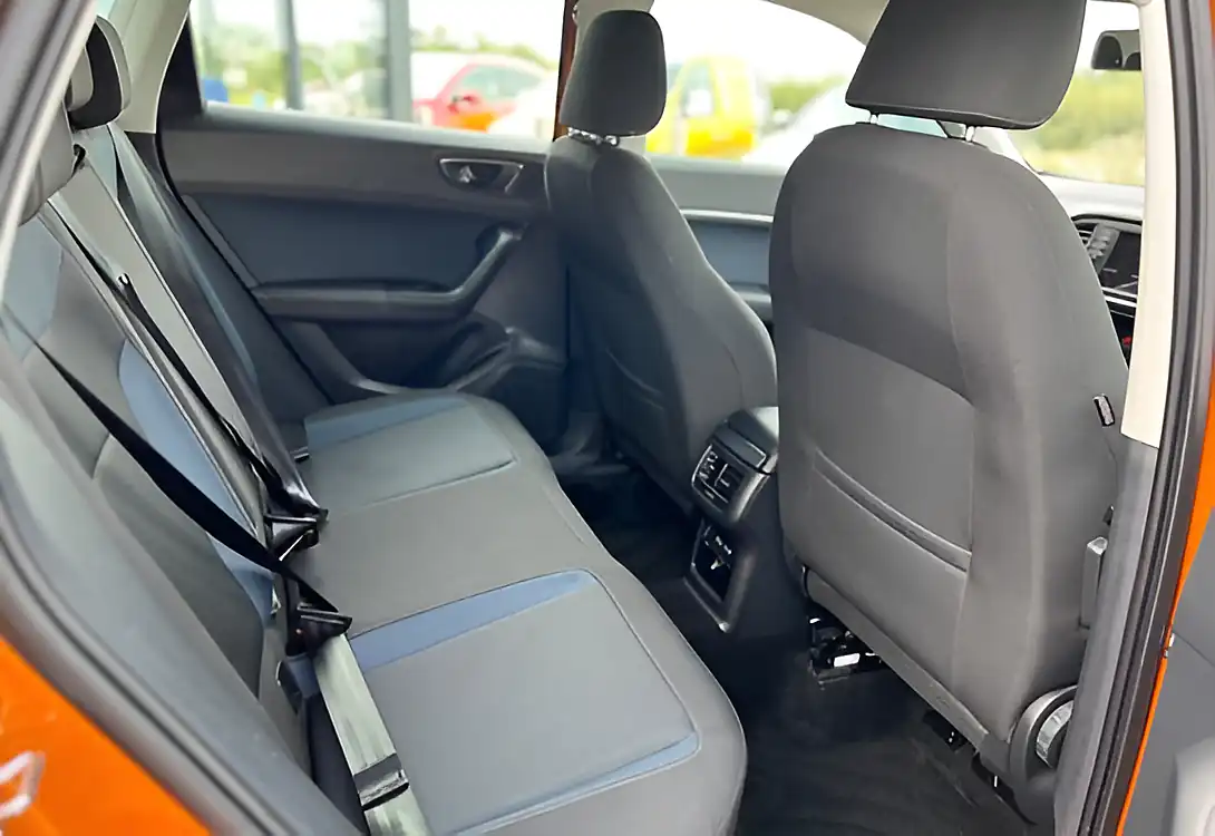 Used 2019 SEAT Ateca Se Technology Samoa Orange - Interior and Exterior details 13