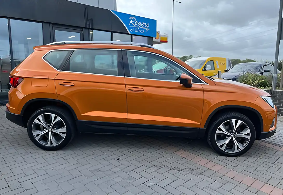 Used 2019 SEAT Ateca Se Technology Samoa Orange - Interior and Exterior details 5