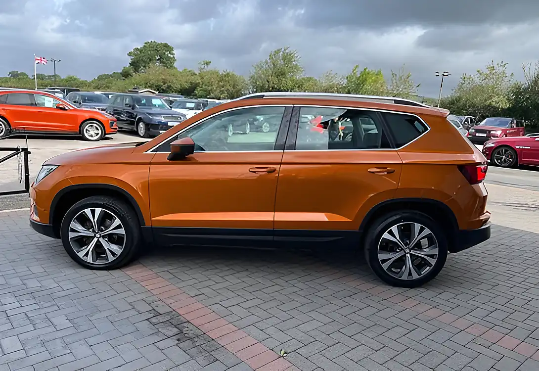 Used 2019 SEAT Ateca Se Technology Samoa Orange - Interior and Exterior details 9