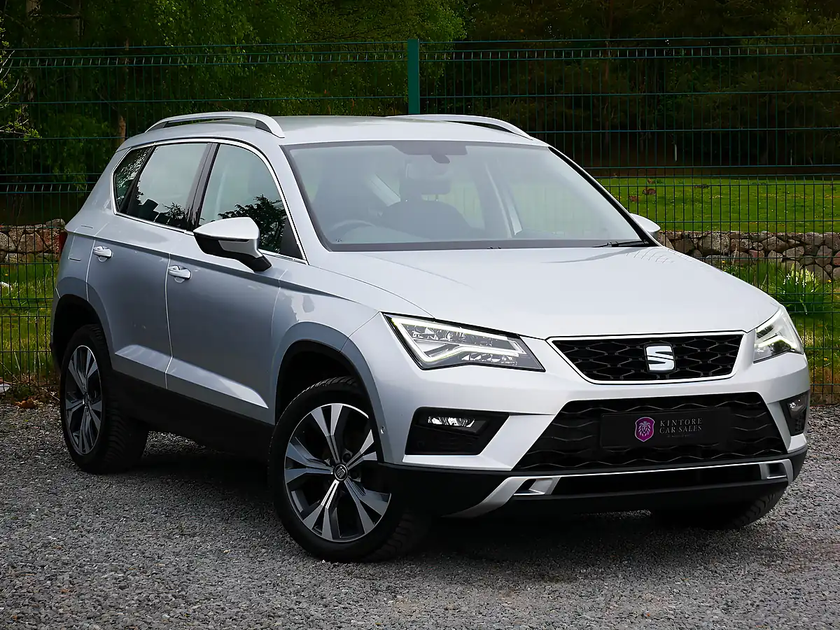 Used 2019 SEAT Ateca Se Technology Silver - Front View