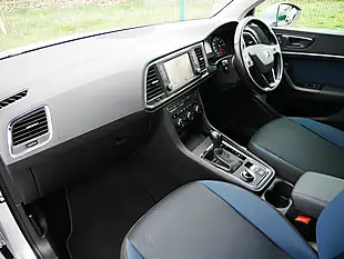 Used 2019 SEAT Ateca Se Technology Silver - Interior and Exterior details 12