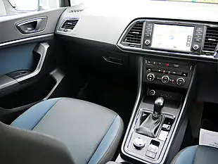 Used 2019 SEAT Ateca Se Technology Silver - Interior and Exterior details 17