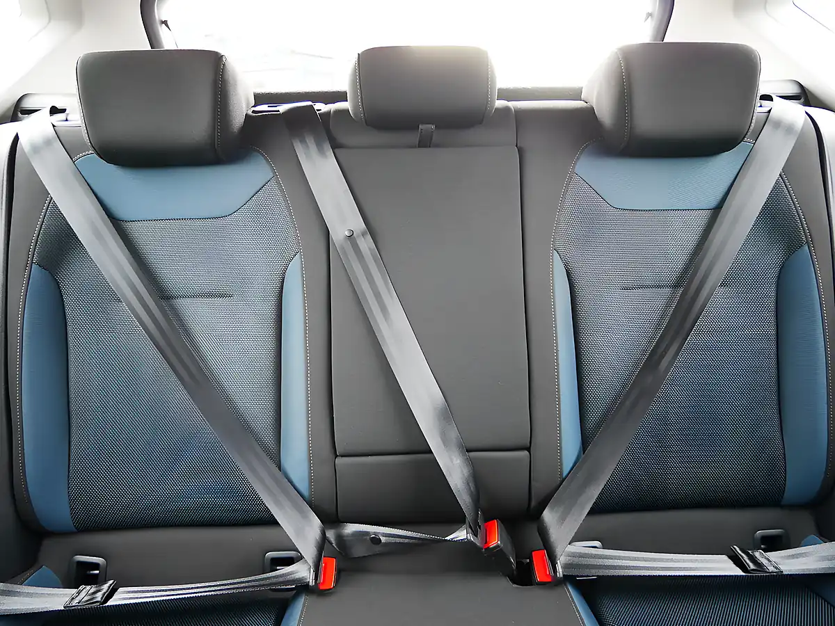 Used 2019 SEAT Ateca Se Technology Silver - Interior and Exterior details 20