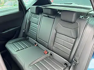 Used 2019 SEAT Ateca Xcellence Lux Blue - Interior and Exterior details 17