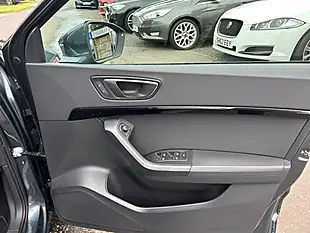 Used 2019 SEAT Ateca Xcellence Lux Grey - Interior and Exterior details 15