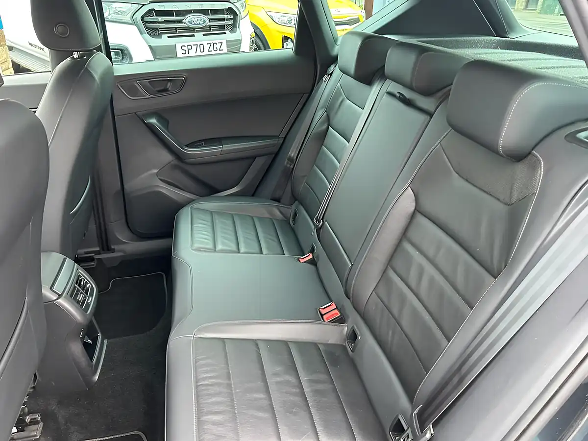 Used 2019 SEAT Ateca Xcellence Lux Grey - Interior and Exterior details 17