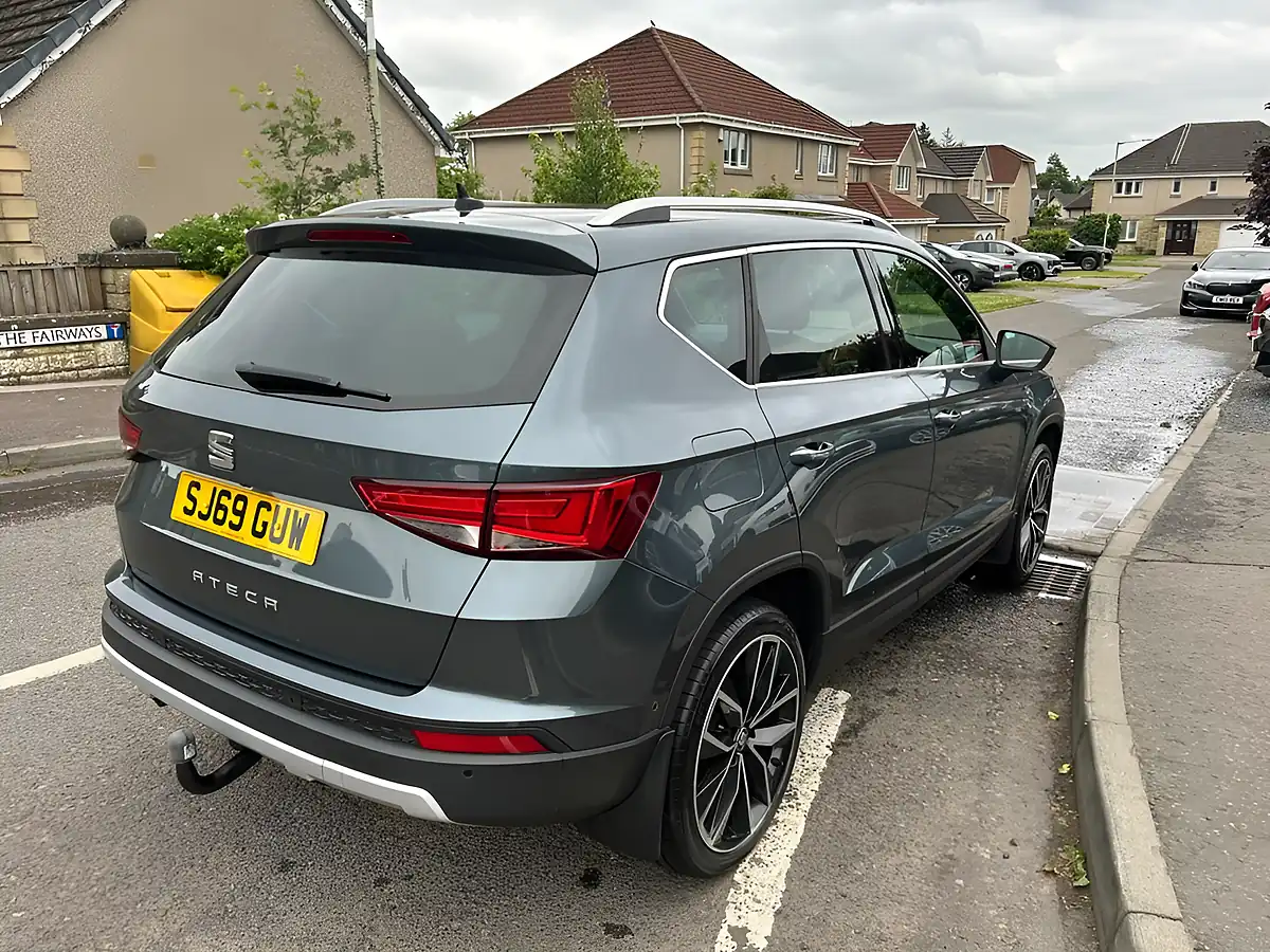 Used 2019 SEAT Ateca Xcellence Lux Grey - Interior and Exterior details 5