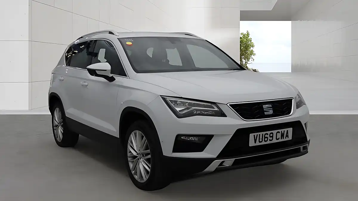 Used 2019 SEAT Ateca Xcellence White - Front View