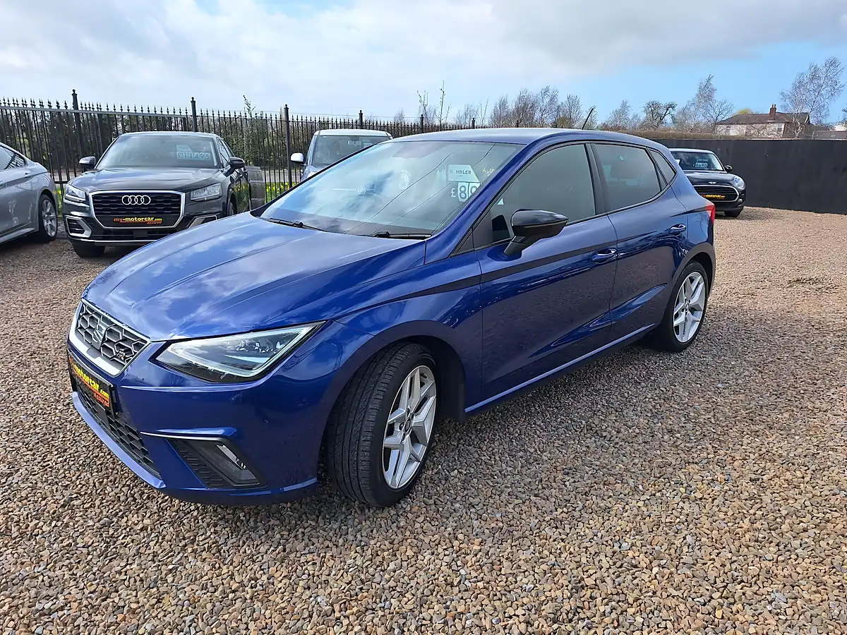 Used 2019 SEAT Ibiza Fr Blue - Interior and Exterior details 11
