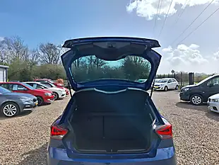 Used 2019 SEAT Ibiza Fr Blue - Interior and Exterior details 8