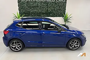 Used 2019 SEAT Ibiza Fr Blue - Interior and Exterior details 10