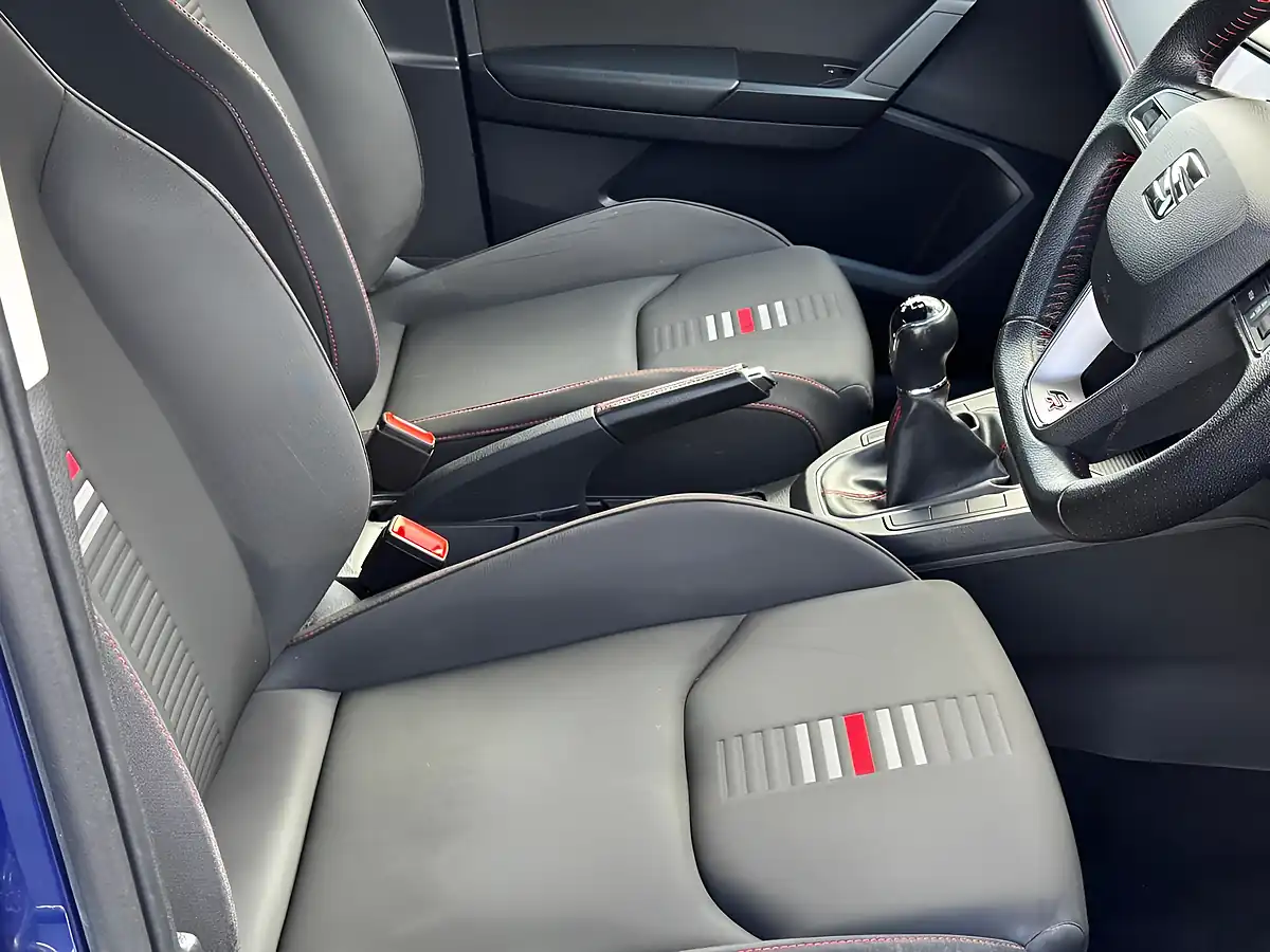 Used 2019 SEAT Ibiza Fr Blue - Interior and Exterior details 10