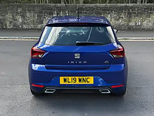 Used 2019 SEAT Ibiza Fr Blue - Interior and Exterior details 7