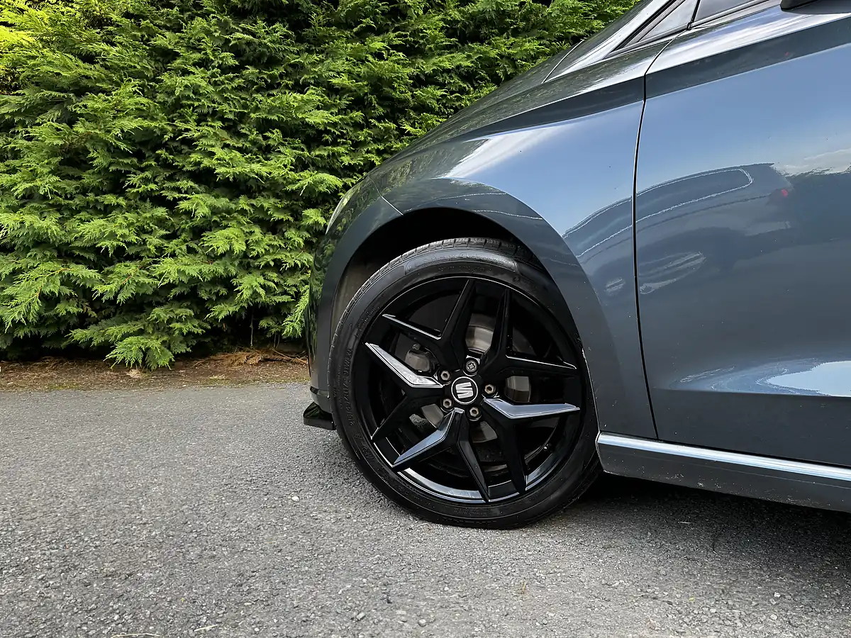 Used 2019 SEAT Ibiza Fr Grey - Interior and Exterior details 10