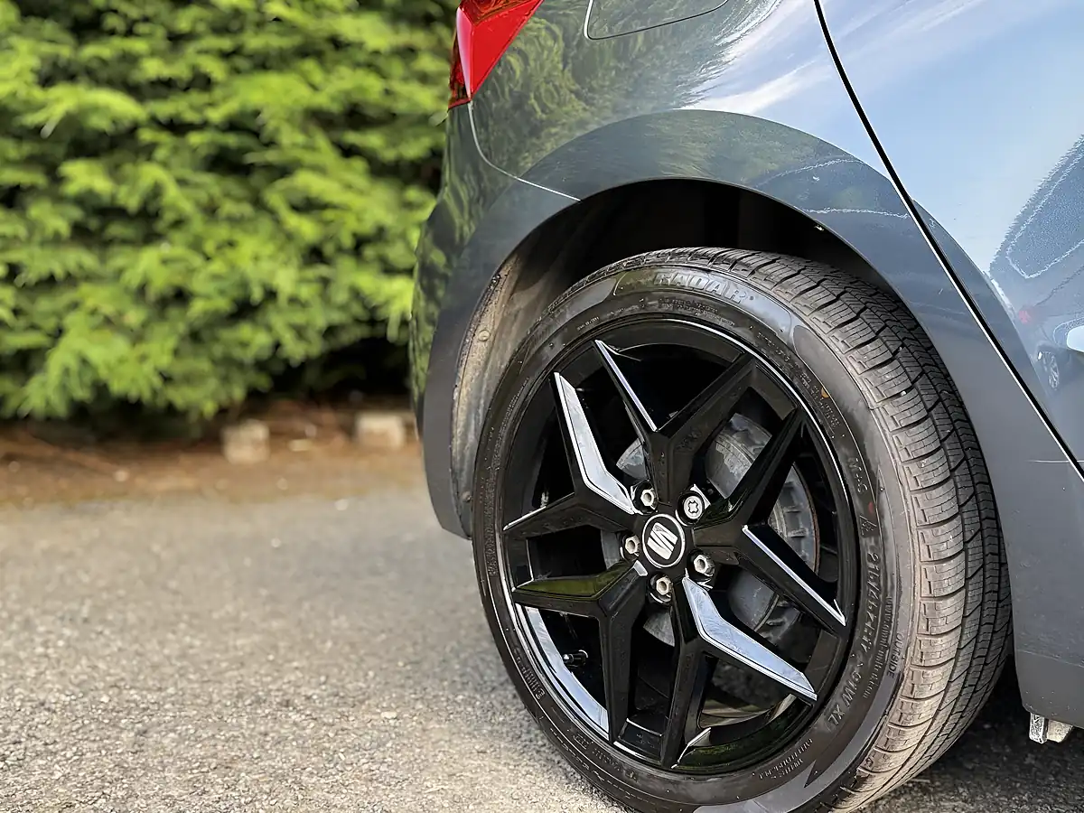 Used 2019 SEAT Ibiza Fr Grey - Interior and Exterior details 12