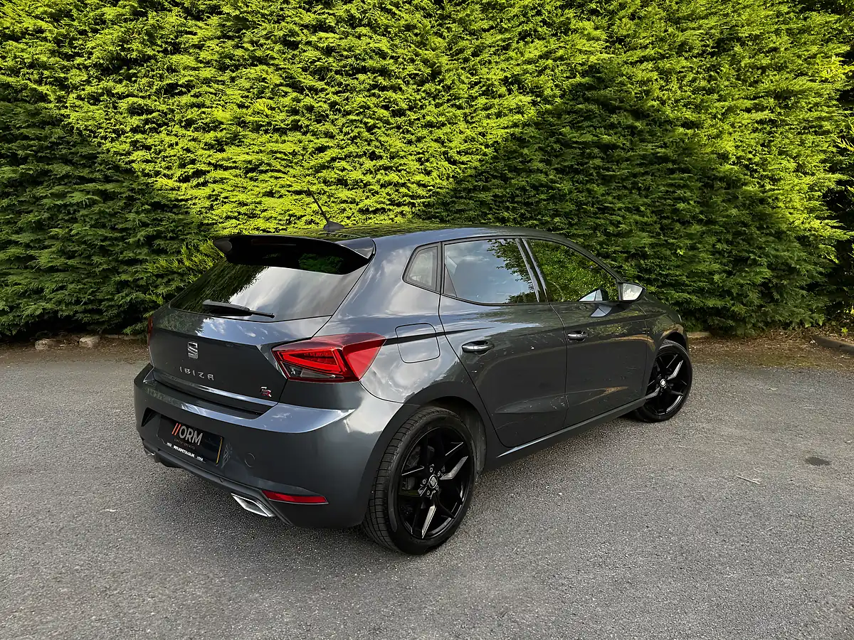 Used 2019 SEAT Ibiza Fr Grey - Interior and Exterior details 4