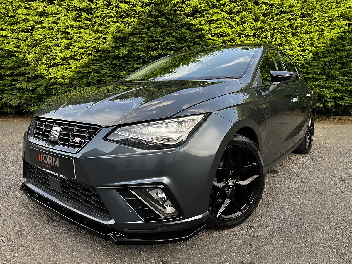 Used 2019 SEAT Ibiza Fr Grey - Interior and Exterior details 5