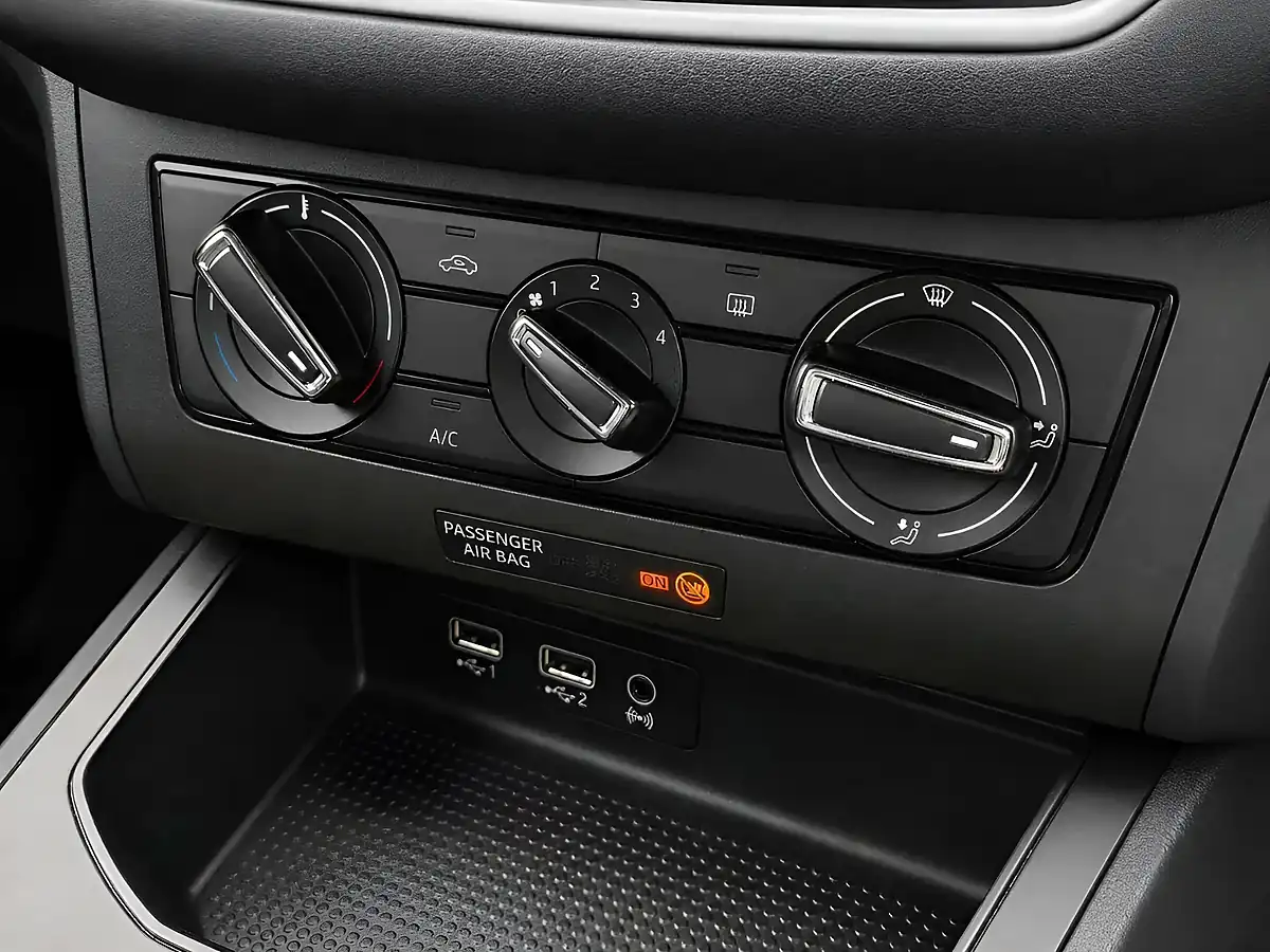 Used 2019 SEAT Ibiza Fr Grey - Interior and Exterior details 17