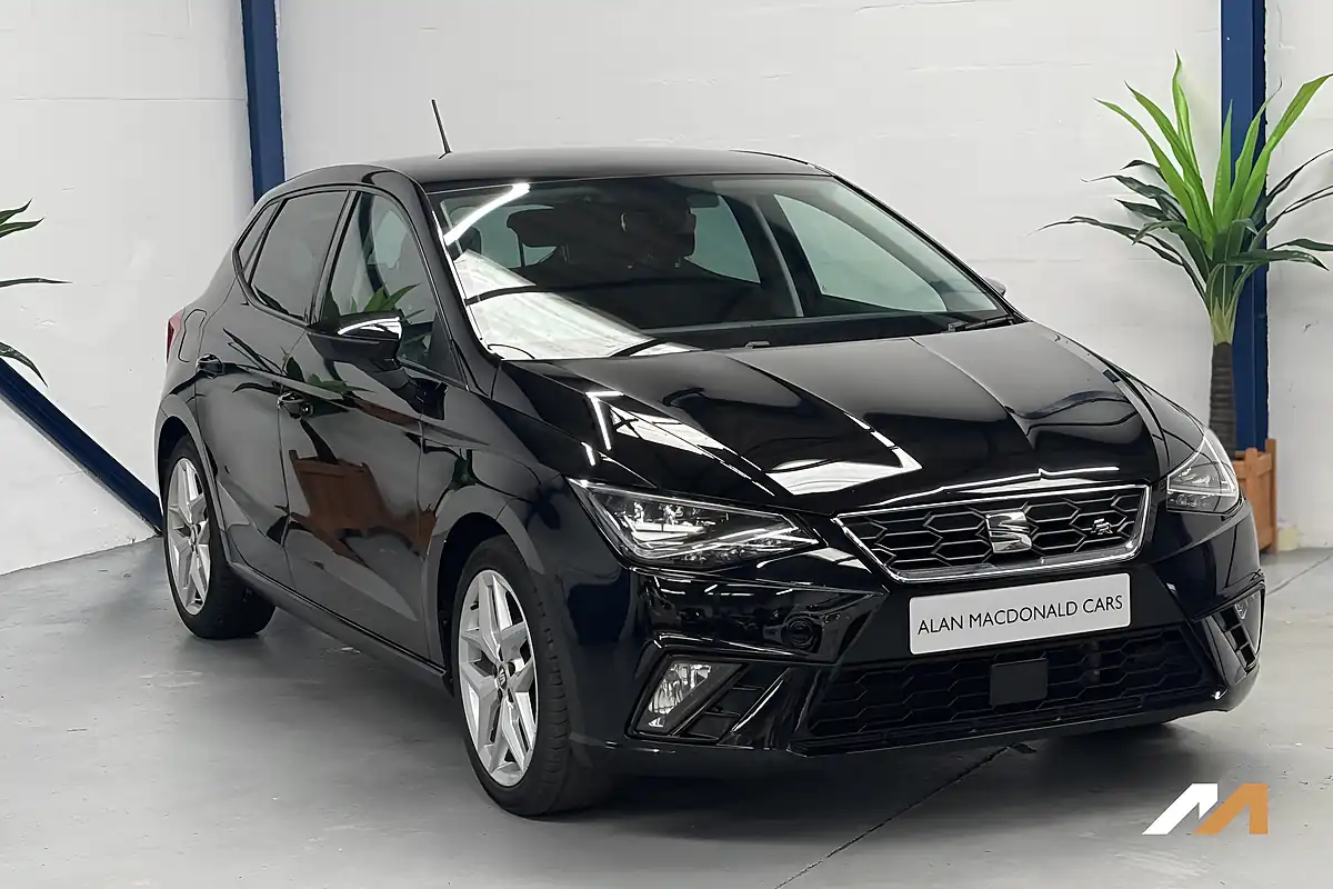 Used 2019 SEAT Ibiza Fr Midnight Black - Front View
