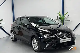 Used 2019 SEAT Ibiza Fr Midnight Black - Interior and Exterior details 5