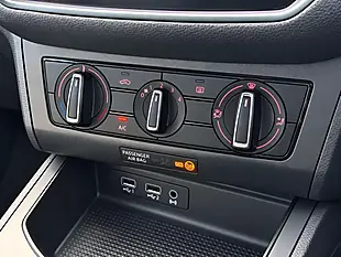 Used 2019 SEAT Ibiza Fr Red - Interior and Exterior details 16