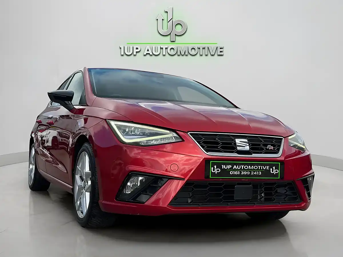 Used 2019 SEAT Ibiza Fr Red - Interior and Exterior details 2