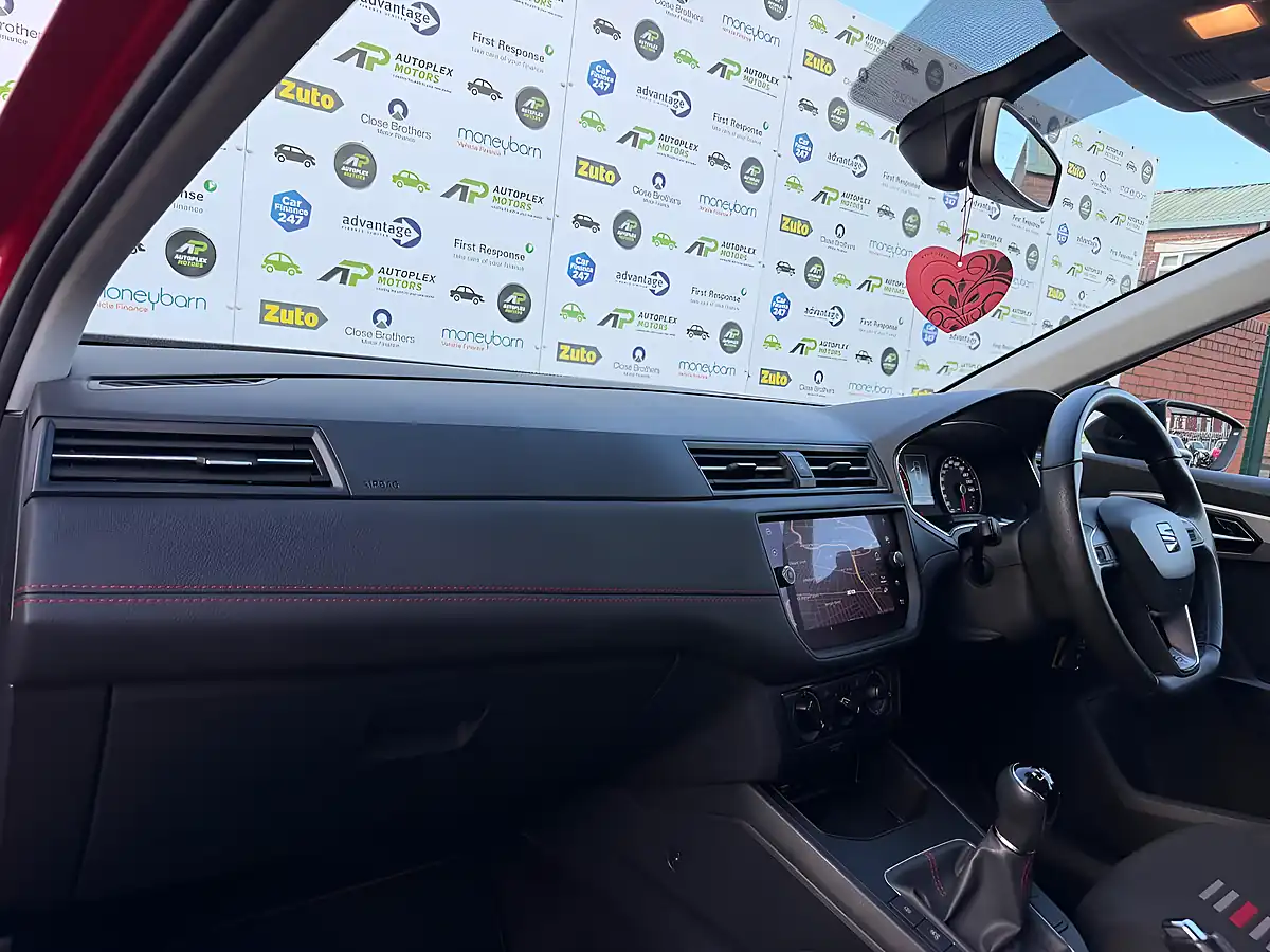 Used 2019 SEAT Ibiza Fr Red - Interior and Exterior details 15