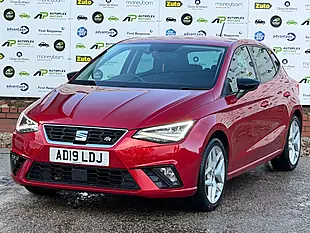 Used 2019 SEAT Ibiza Fr Red - Interior and Exterior details 8