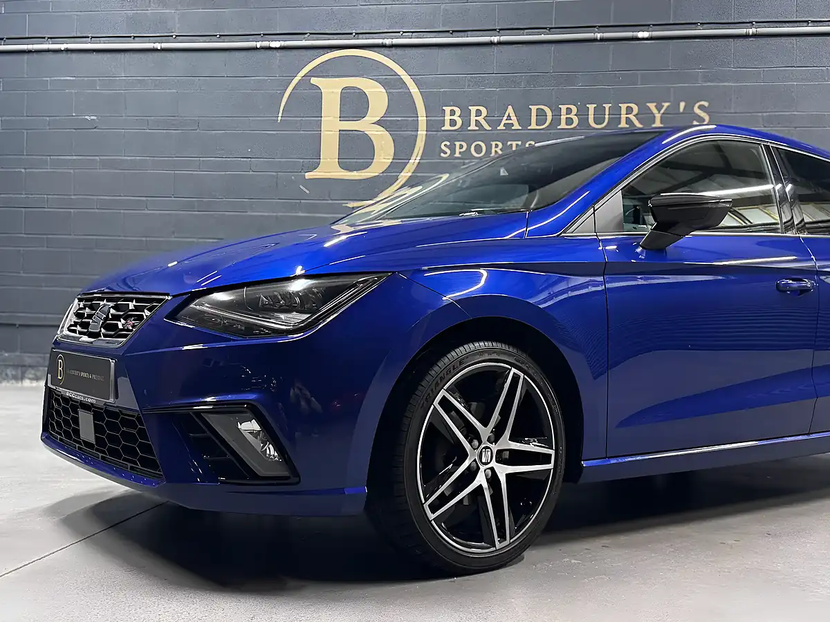 Used 2019 SEAT Ibiza Fr Sport Blue - Interior and Exterior details 12