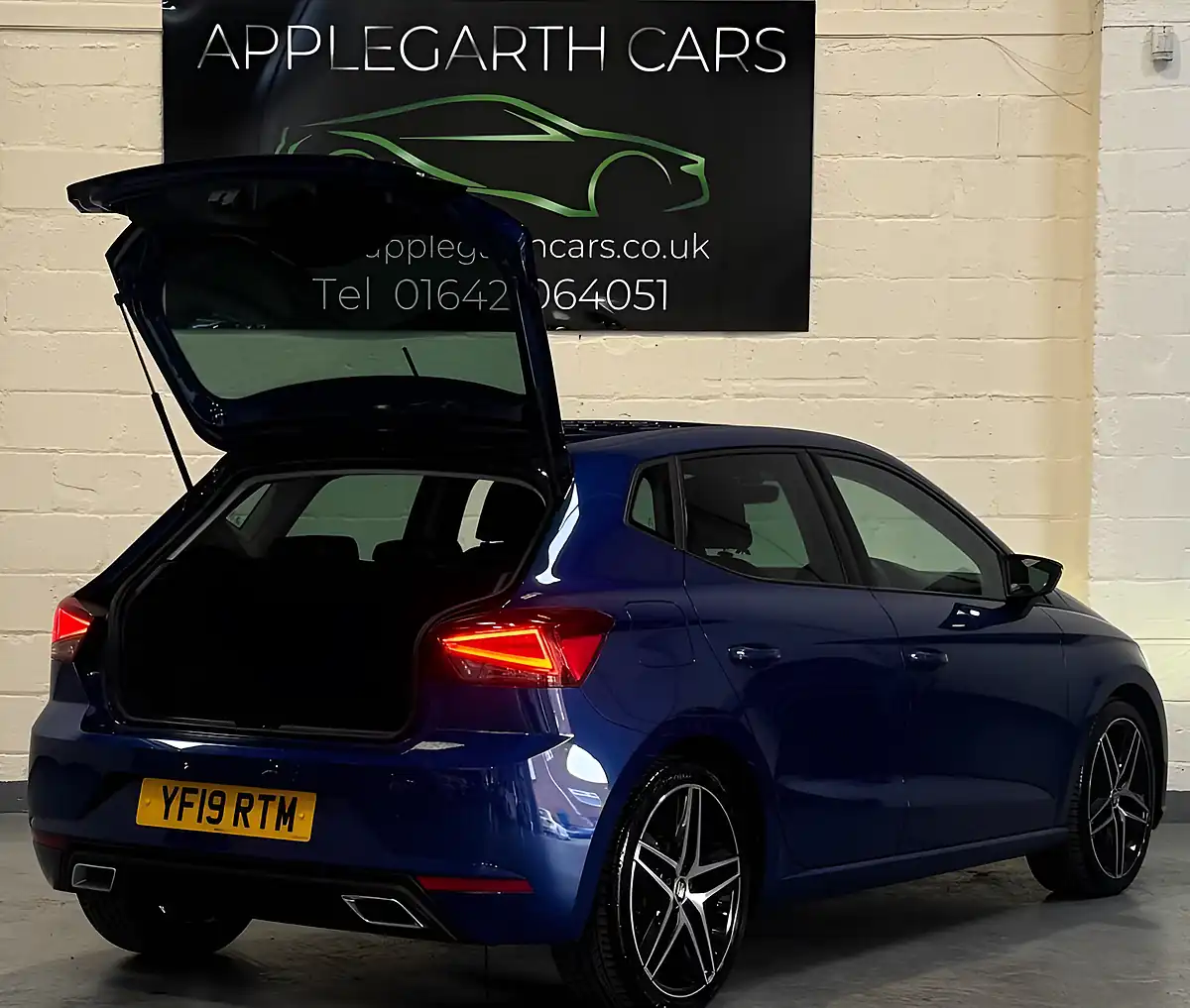 Used 2019 SEAT Ibiza Fr Sport Blue - Interior and Exterior details 4