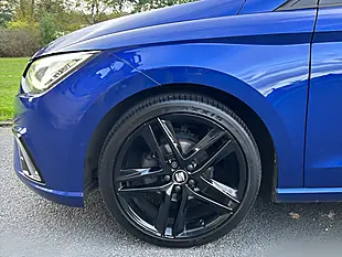 Used 2019 SEAT Ibiza Fr Sport Blue - Interior and Exterior details 12