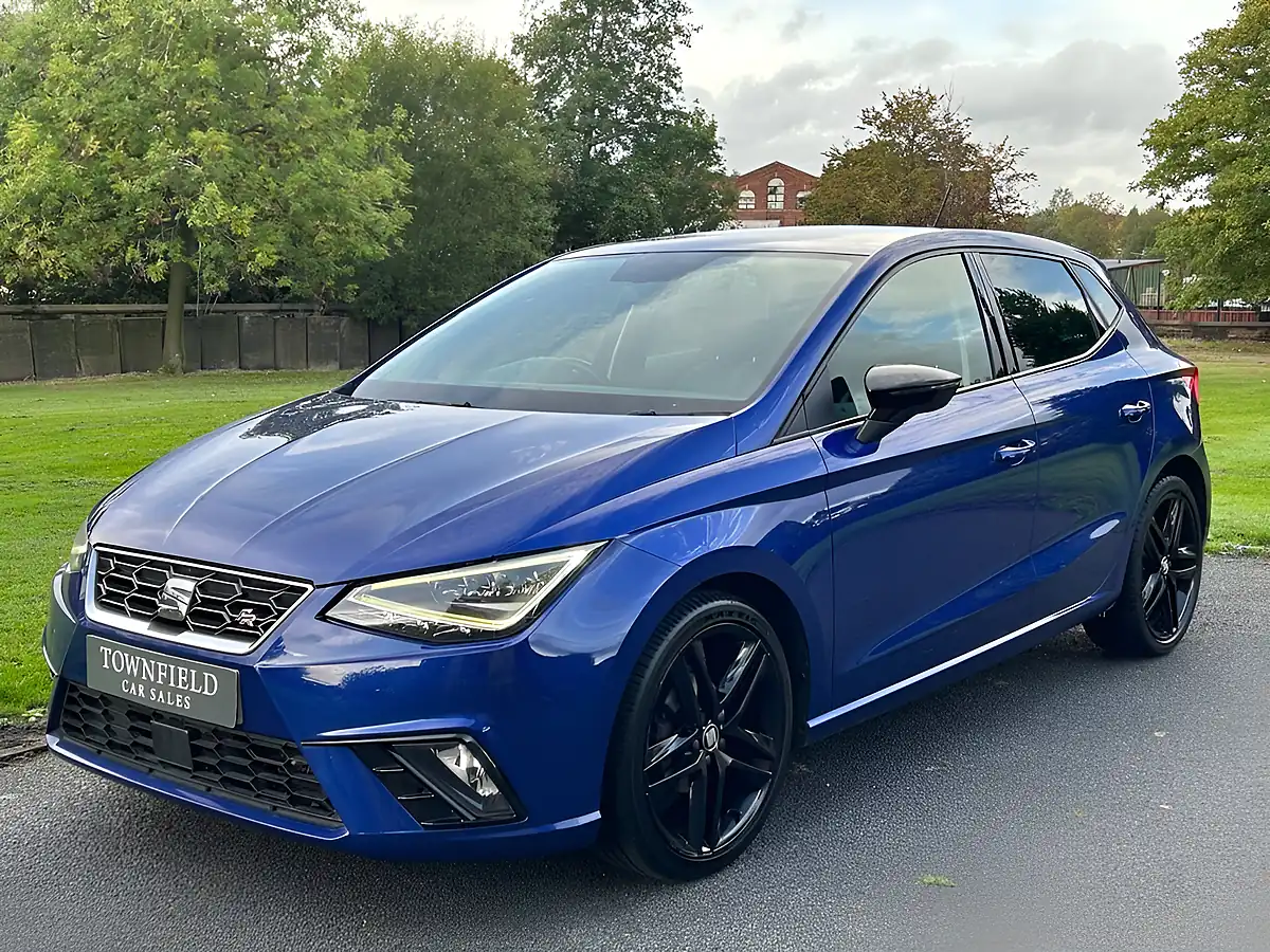 Used 2019 SEAT Ibiza Fr Sport Blue - Interior and Exterior details 3