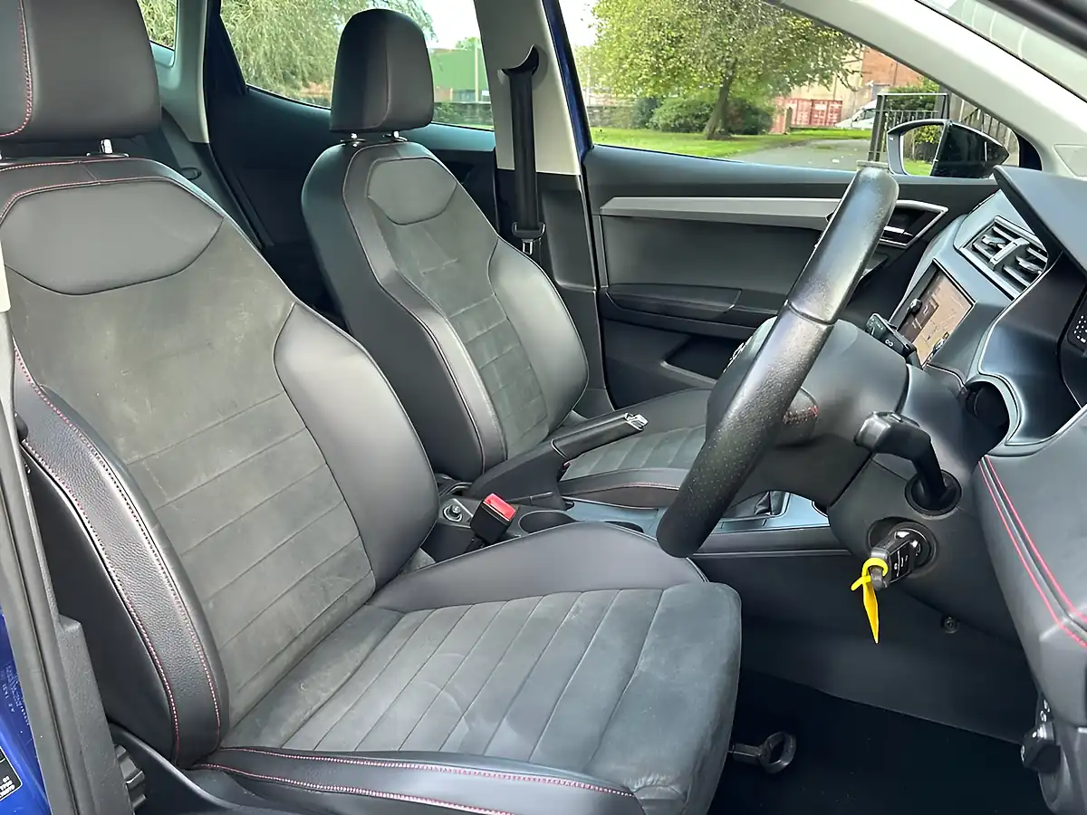 Used 2019 SEAT Ibiza Fr Sport Blue - Interior and Exterior details 9