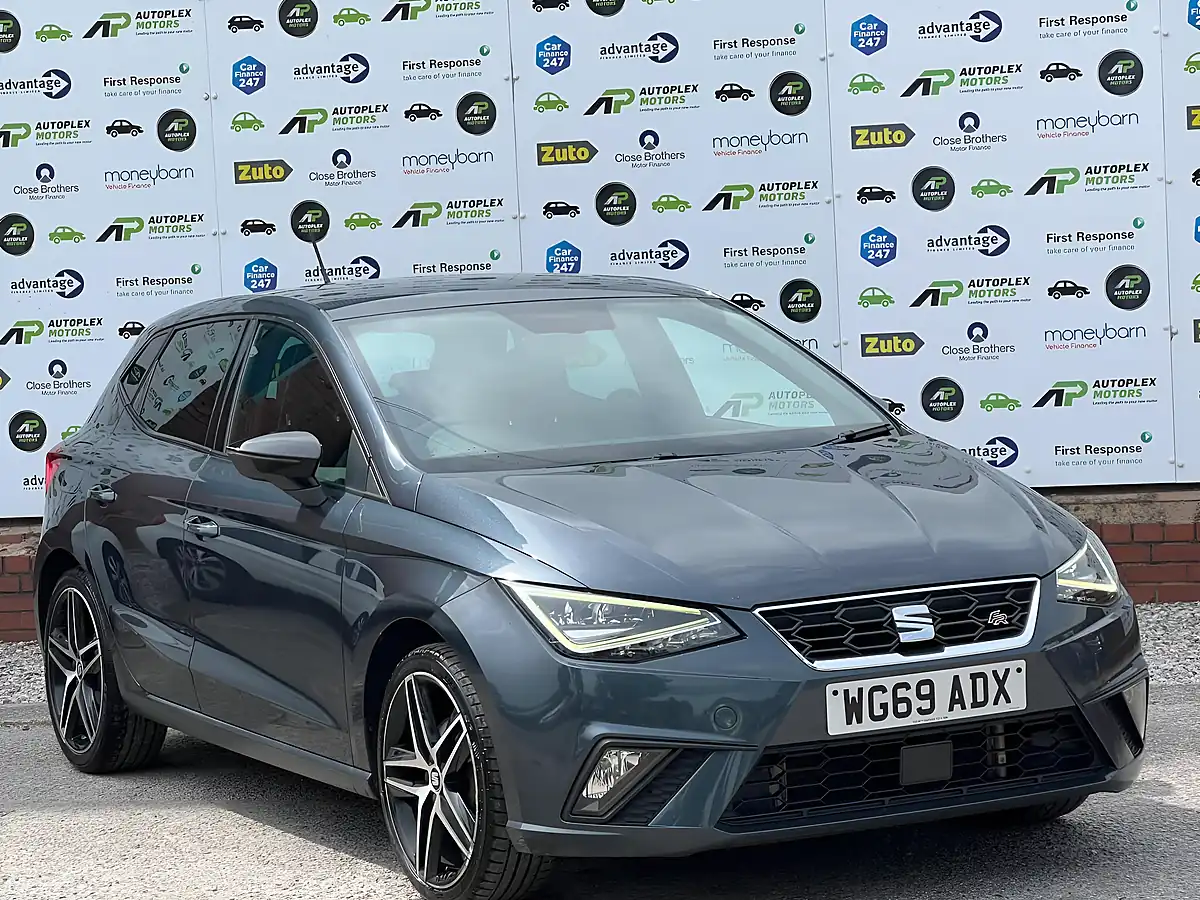 Used 2019 SEAT Ibiza Fr Sport Grey - Interior and Exterior details 4
