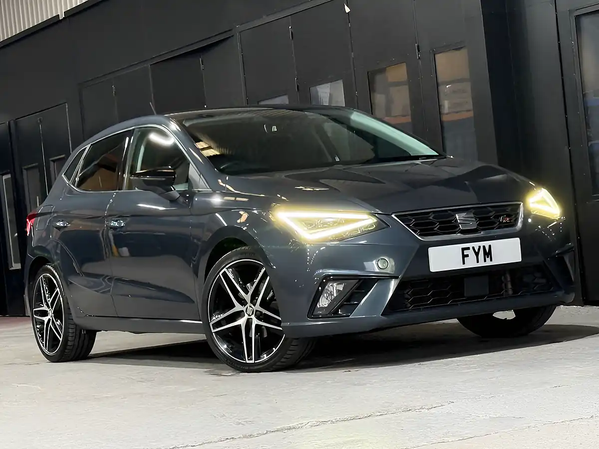 Used 2019 SEAT Ibiza Fr Sport Grey - Interior and Exterior details 19