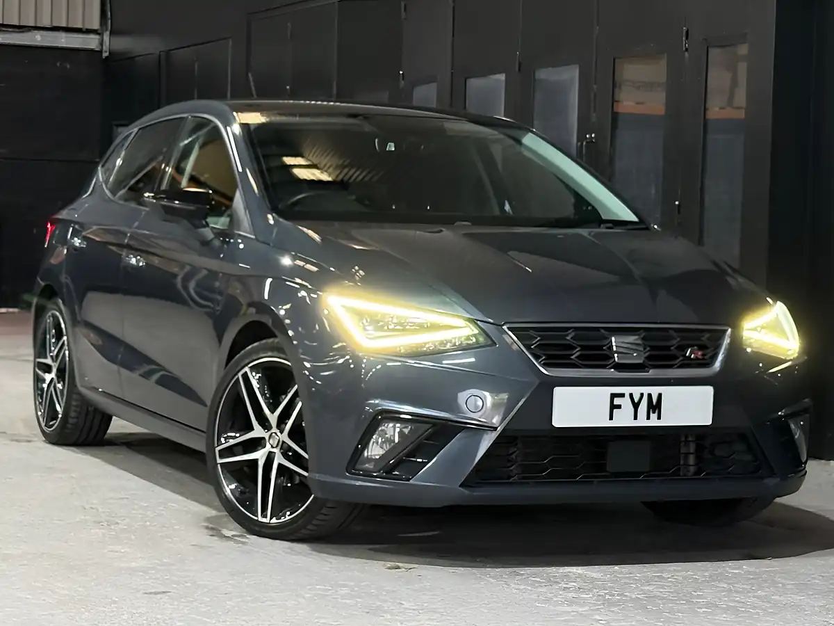 Used 2019 SEAT Ibiza Fr Sport Grey - Interior and Exterior details 3