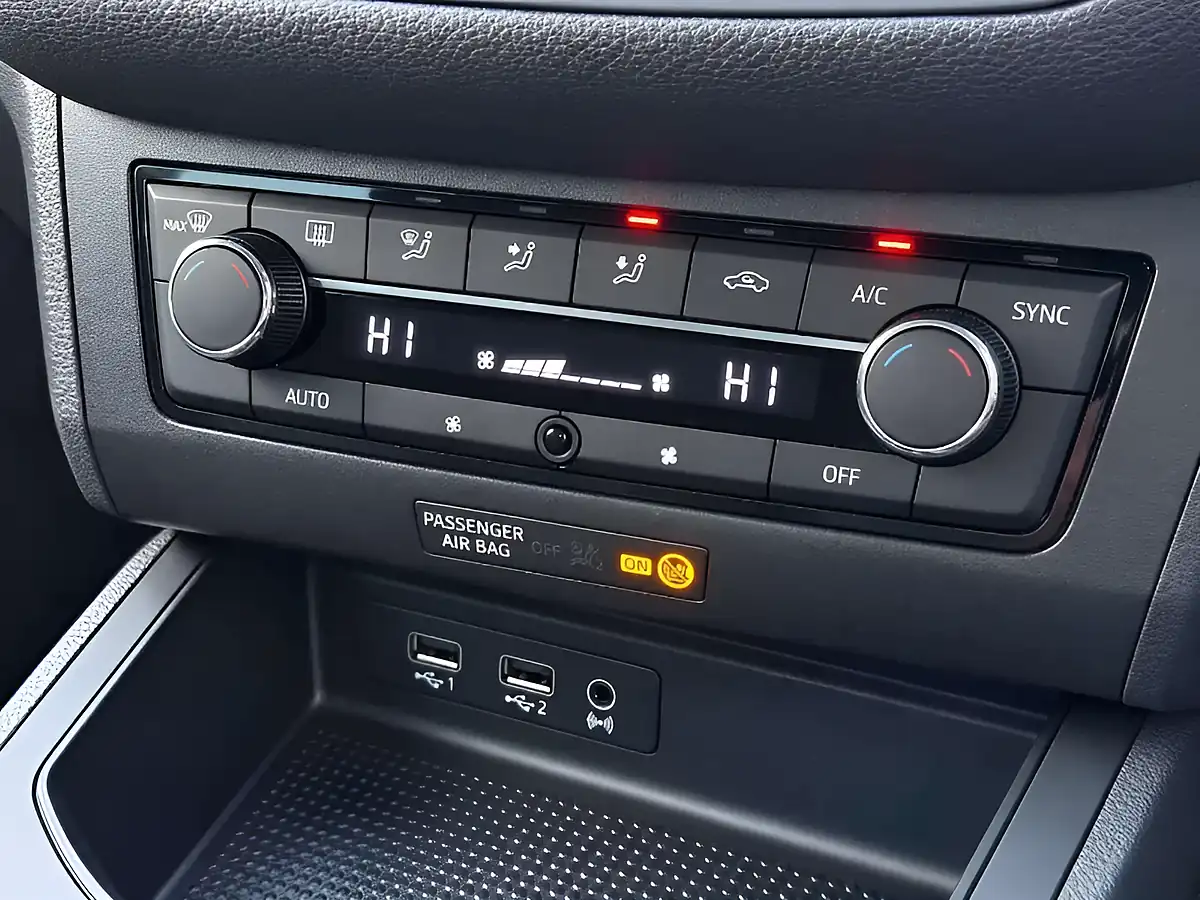 Used 2019 SEAT Ibiza Fr Sport Grey - Interior and Exterior details 17