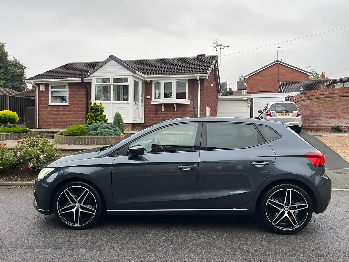 Used 2019 SEAT Ibiza Fr Sport - Interior and Exterior details 3