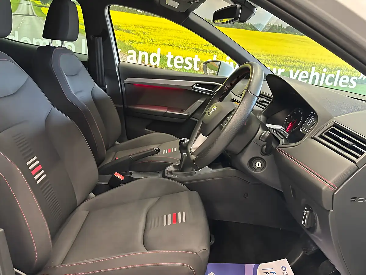 Used 2019 SEAT Ibiza Fr White - Interior and Exterior details 14