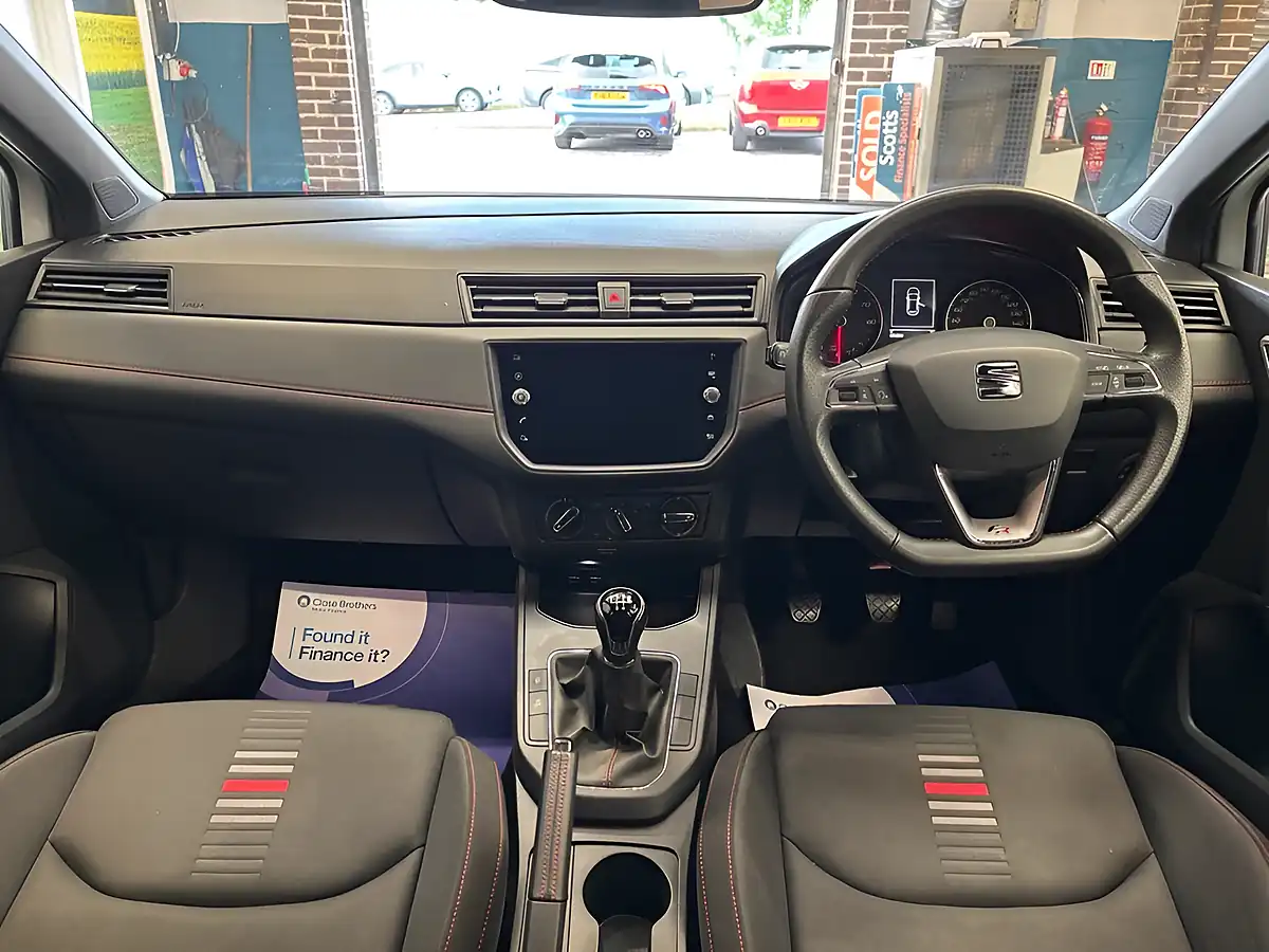 Used 2019 SEAT Ibiza Fr White - Interior and Exterior details 18