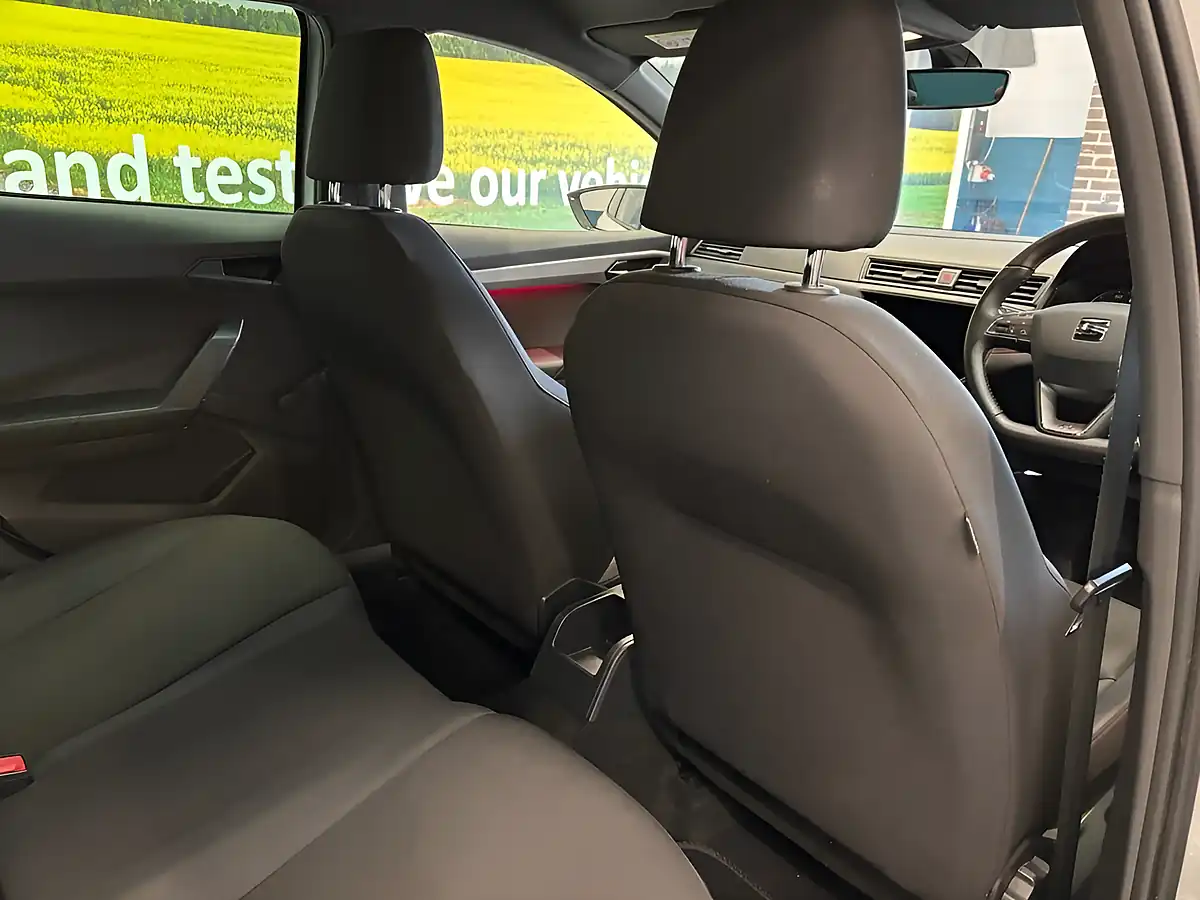 Used 2019 SEAT Ibiza Fr White - Interior and Exterior details 19