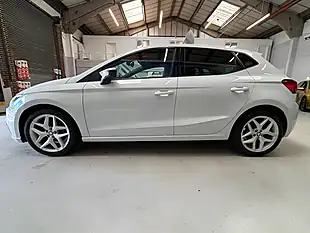 Used 2019 SEAT Ibiza Fr White - Interior and Exterior details 8