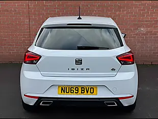 Used 2019 SEAT Ibiza Fr White - Interior and Exterior details 8