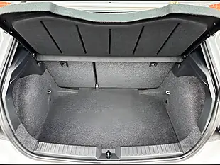 Used 2019 SEAT Ibiza Fr White - Interior and Exterior details 9