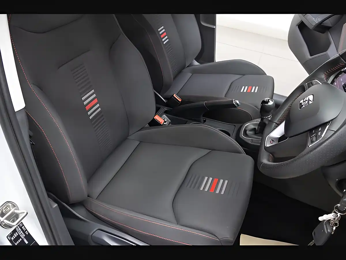 Used 2019 SEAT Ibiza Fr White - Interior and Exterior details 12