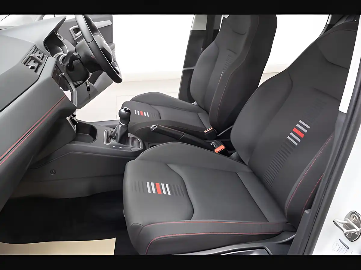 Used 2019 SEAT Ibiza Fr White - Interior and Exterior details 9