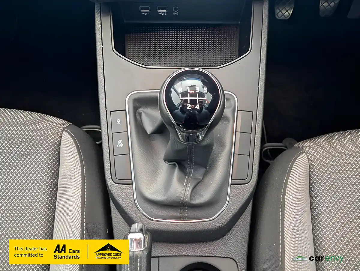 Used 2019 SEAT Ibiza Se Technology Black - Interior and Exterior details 18
