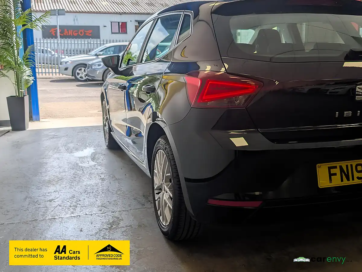 Used 2019 SEAT Ibiza Se Technology Black - Interior and Exterior details 6