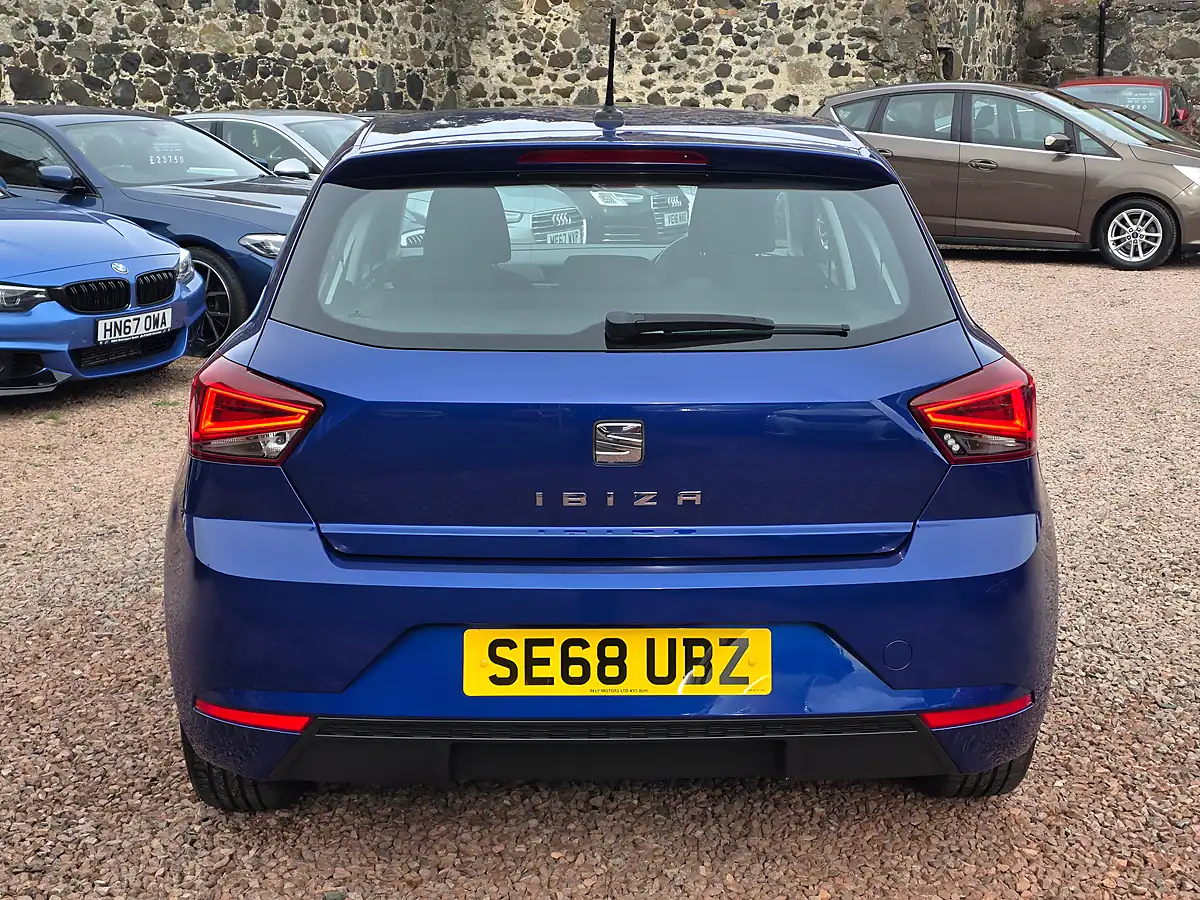 Used 2019 SEAT Ibiza Se Technology Blue - Interior and Exterior details 17