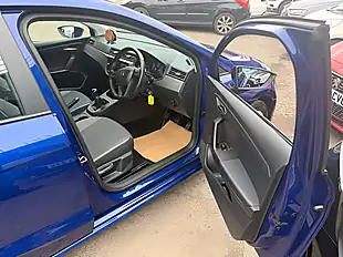 Used 2019 SEAT Ibiza Se Technology Blue - Interior and Exterior details 13